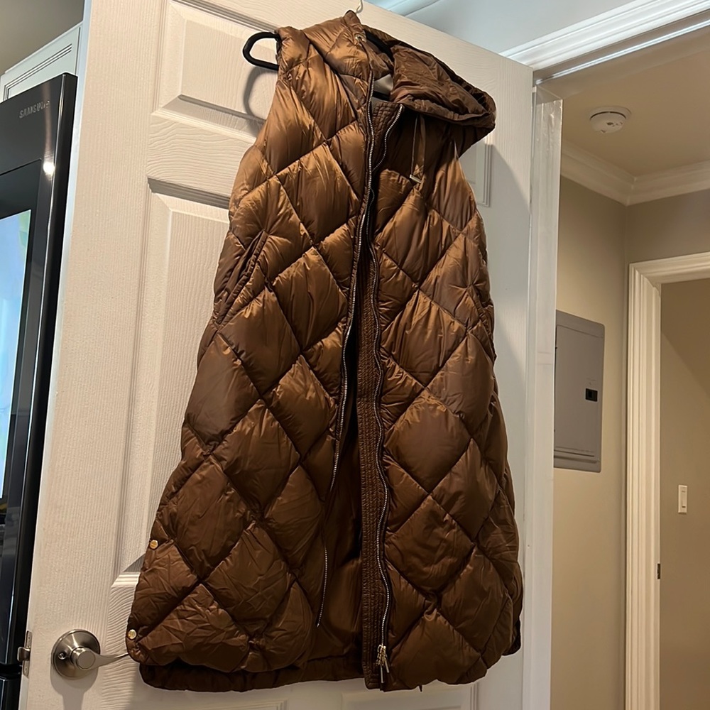 MaxMara Brown Quilted Puffer Vest
